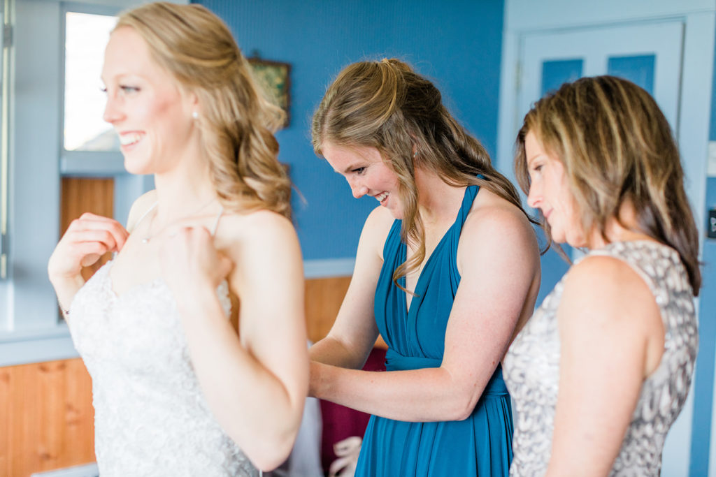 Wedding Getting Ready Photo tips and tricks