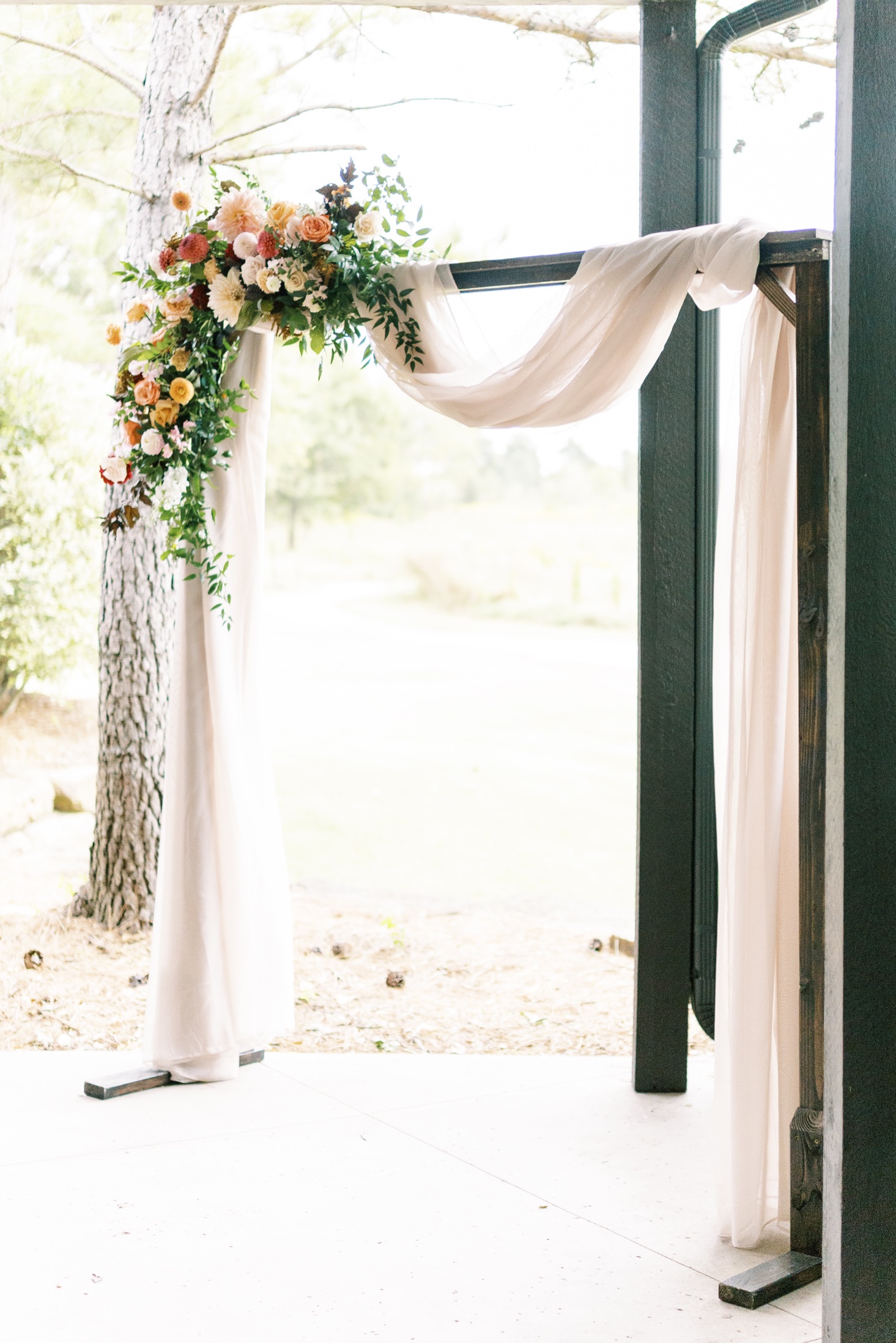 Jameson's Manor Fall Wedding Broken Arrow Wedding Venue